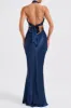 Satin rygfri ærmeløs maxi kjole sold by Micas