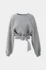 Rund hals bæltet langærmet sweatshirt sold by Micas