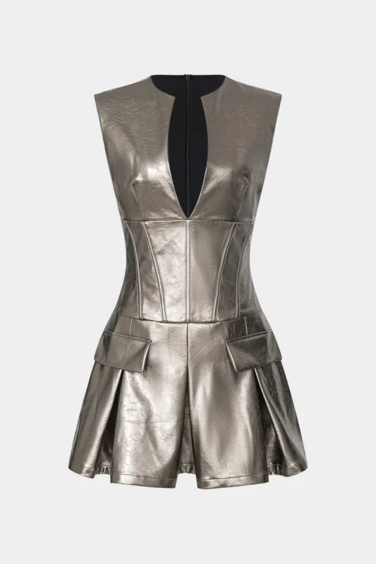 Faux læder falske lomme v-hals ærmeløs mini kjole sold by Micas