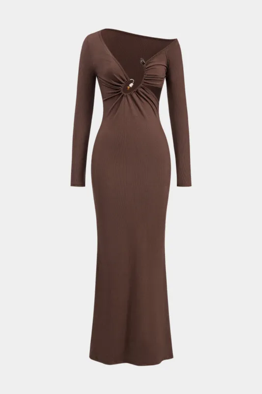 Metallisk beaded udskåret asymmetri hals langærmet maxi kjole sold by Micas