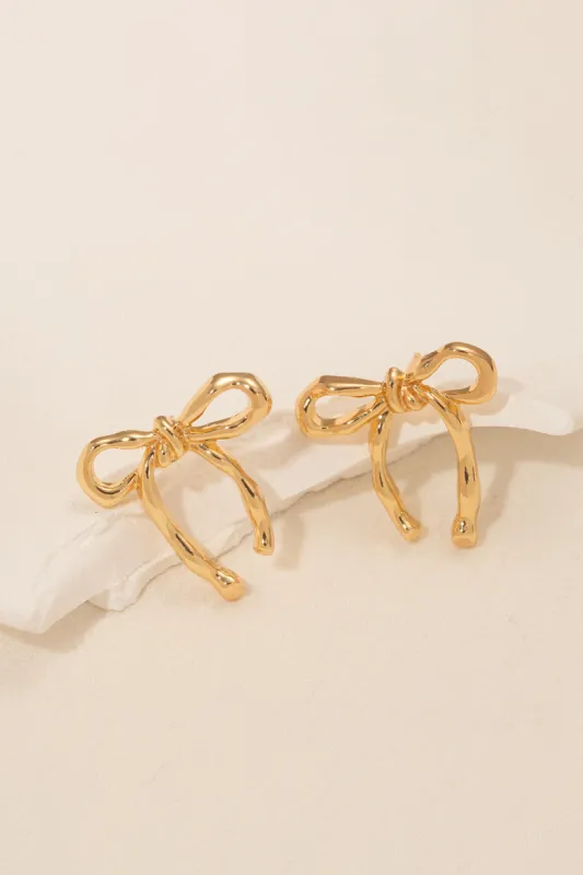 Bowknot enkle øreringe sold by Micas