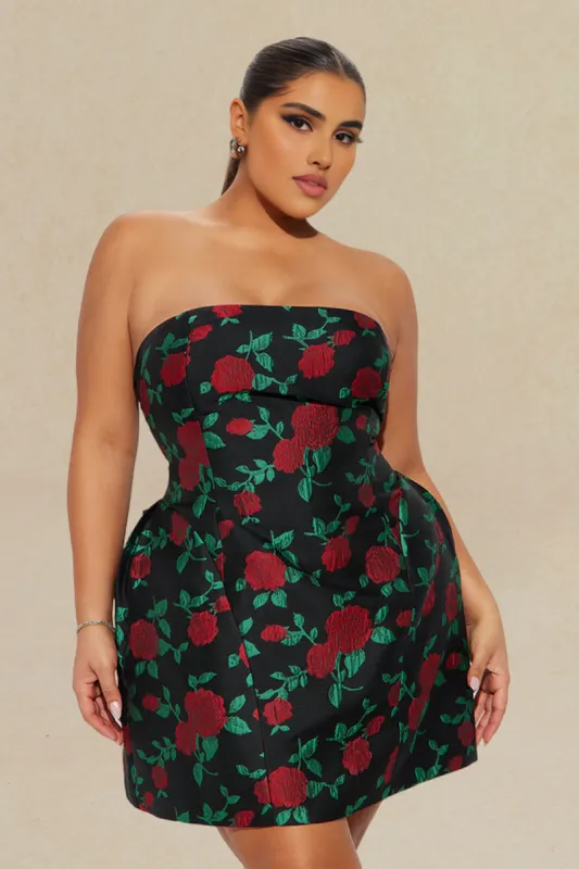 Plus Size Floral Print Strapless Sleeveless Mini Dress sold by Micas