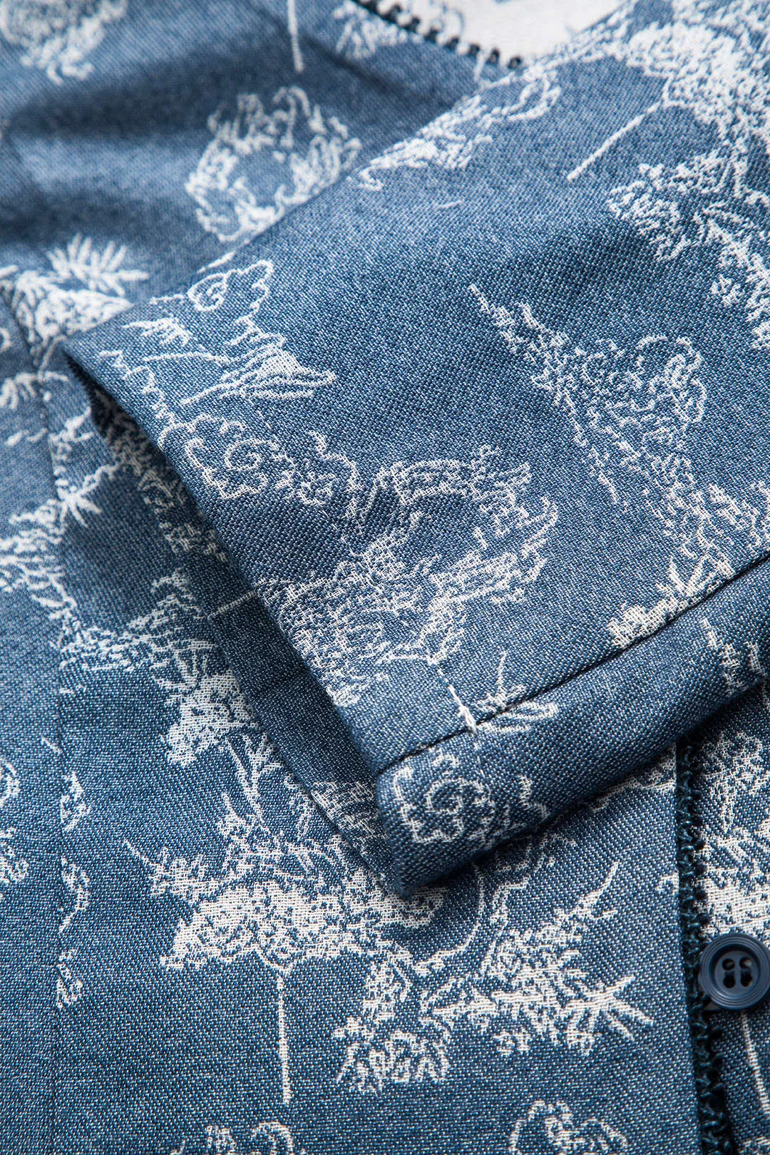 Branches Print Button V-Neck Long-Sleeve Top sold by Micas product image thumbnail 5