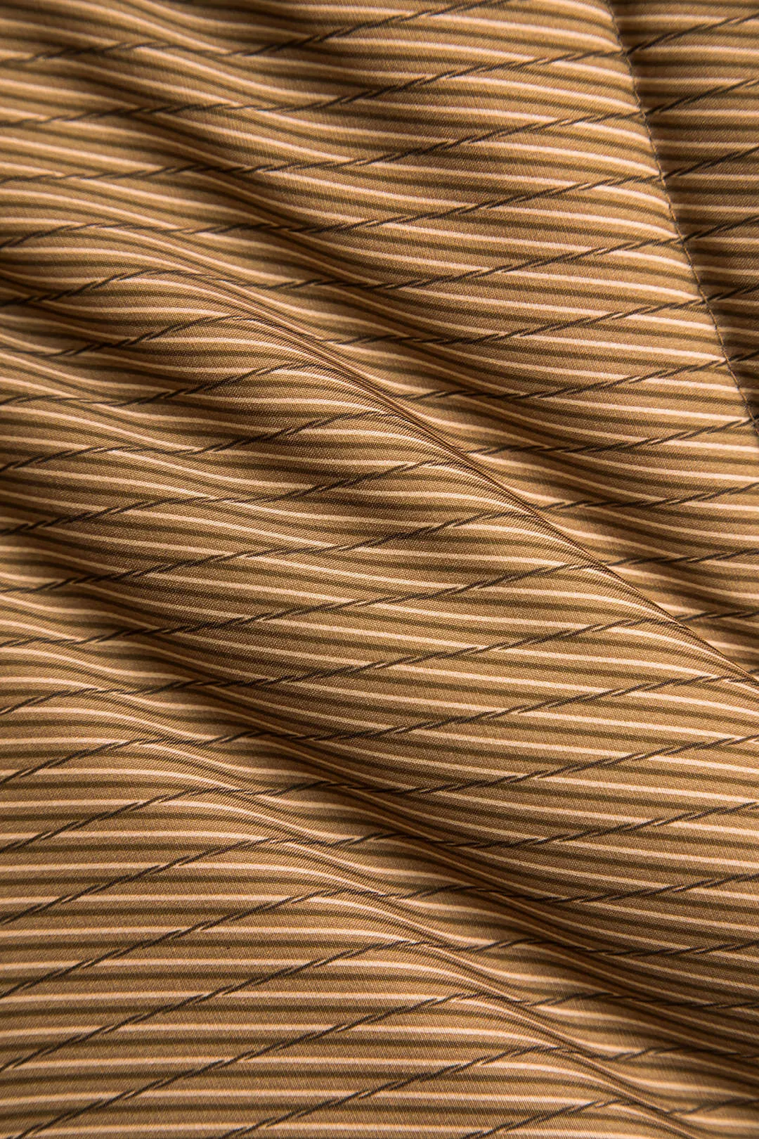 Striber polstret lomme -knap puffer sold by Micas product image thumbnail 3