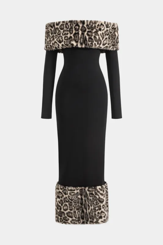 Off-skulder patchwork langærmet maxi kjole sold by Micas