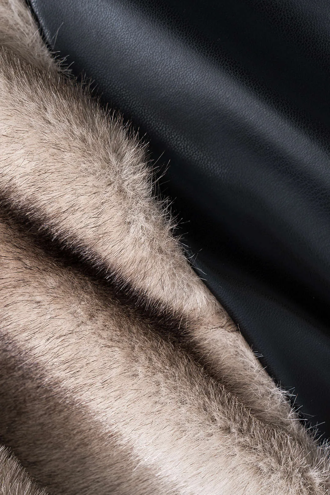 Faux læder patchwork nederdel sold by Micas product image thumbnail 3