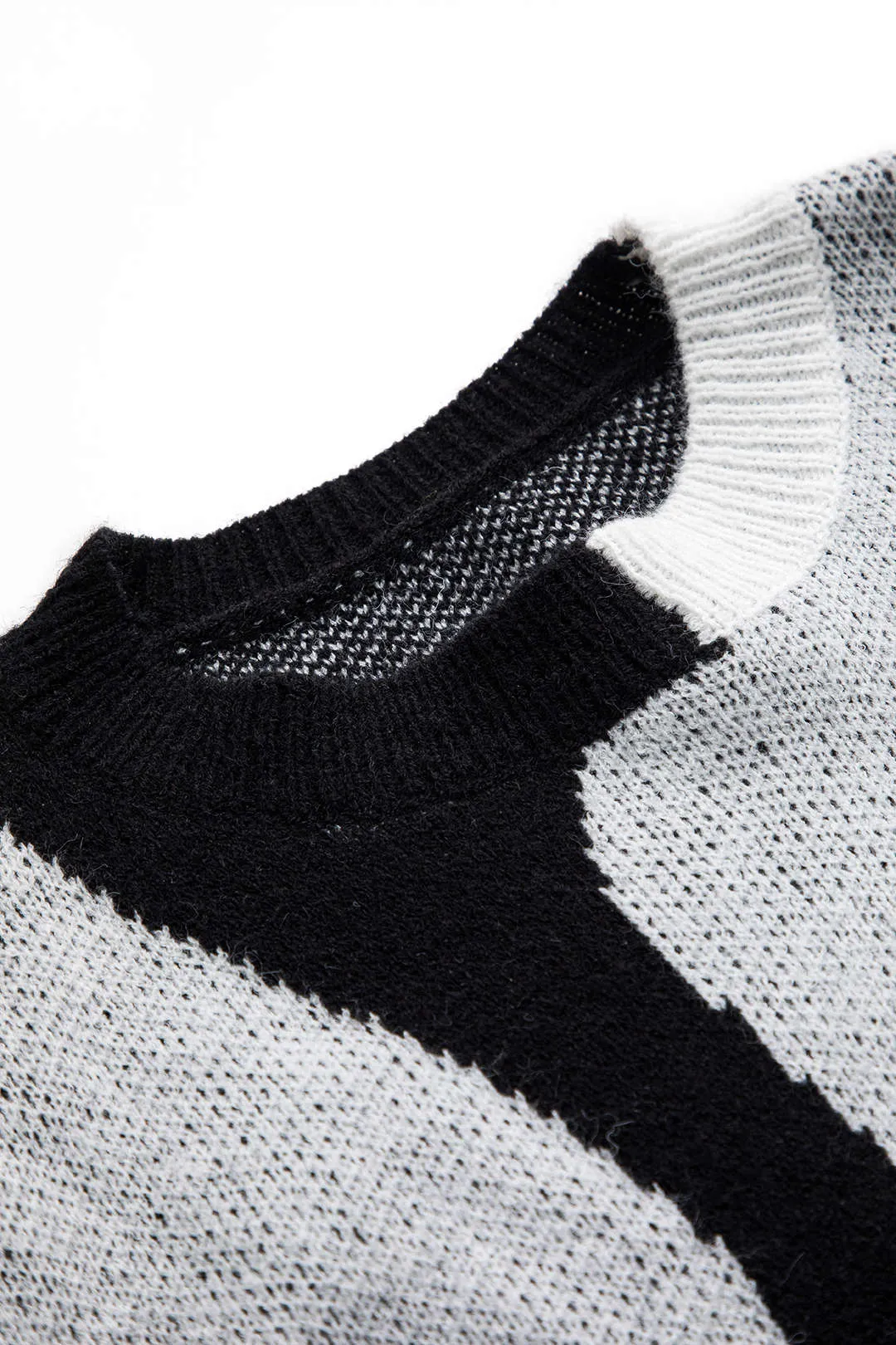 Sweater Zebra Stripe Round Neck Long-Sleeve Top sold by Micas product image thumbnail 5