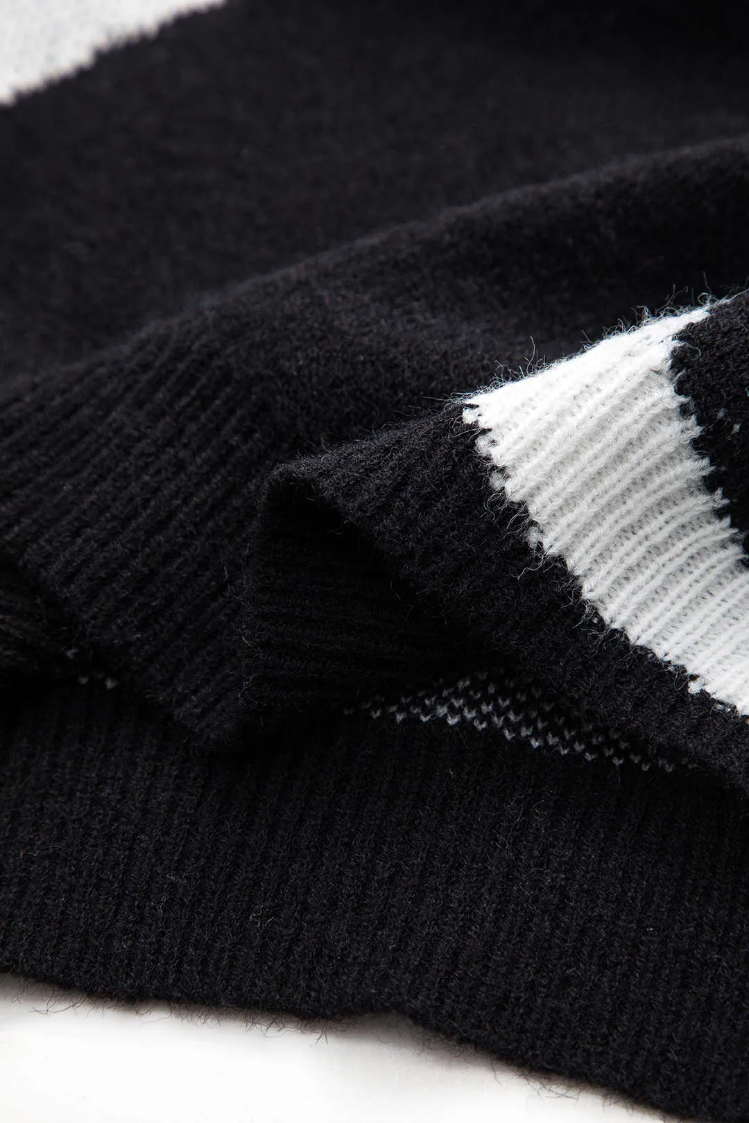 Sweater Zebra Stripe Round Neck Long-Sleeve Top sold by Micas product image thumbnail 3