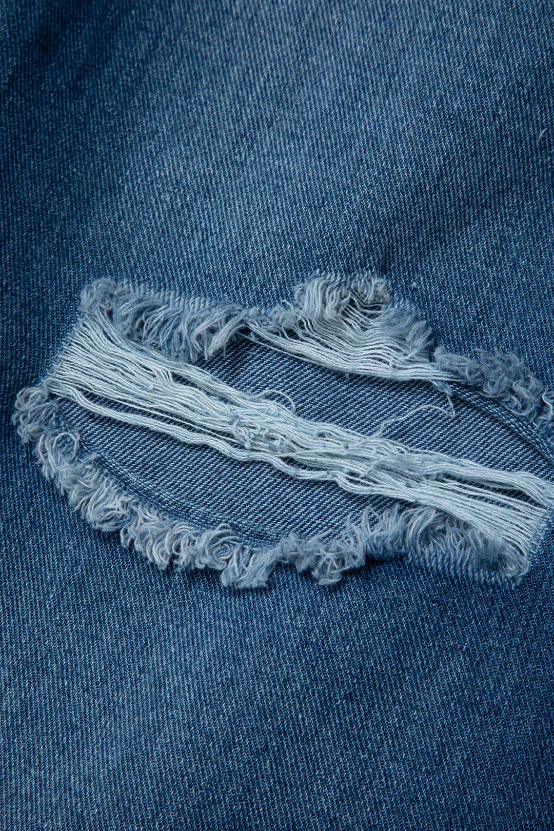 Denim vaskede rippede lynlås lomme jeans sold by Micas product image thumbnail 3