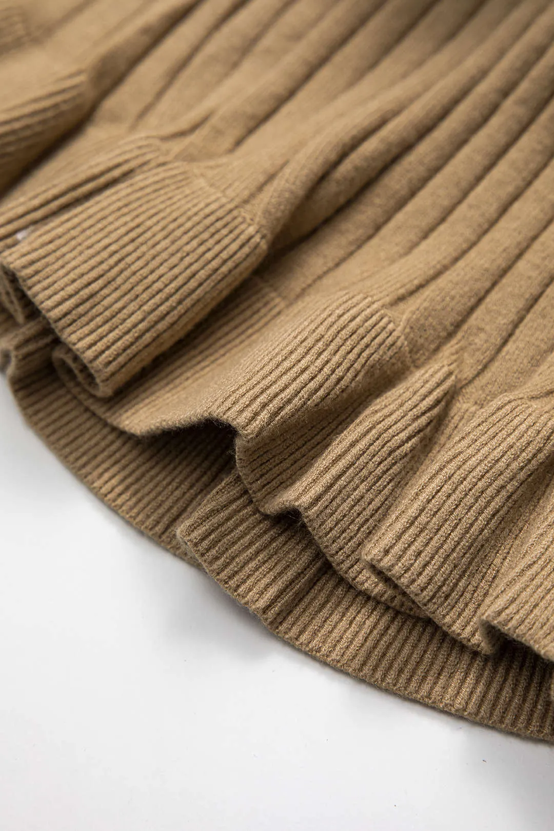 Strik knap V-hals langærmet kjole sold by Micas product image thumbnail 5