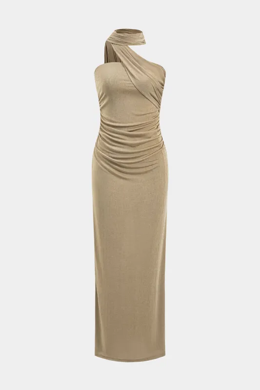 Halter hals rygfri maxi kjole sold by Micas
