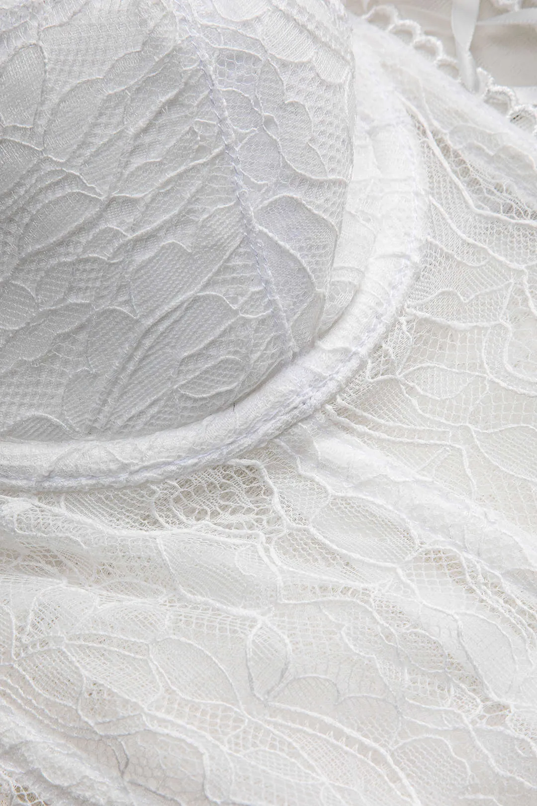 Lace Cut Out Patchwork Backless Zipper Slip Cami Top sold by Micas product image thumbnail 4