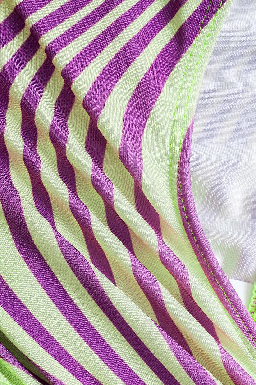 Farvebloktrækningsbikini -sæt sold by Micas product image thumbnail 4