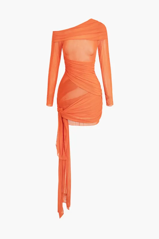 Mesh Ruched Ruffled Boat Neck Langærmet mini kjole sold by Micas