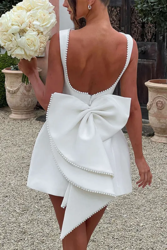 Plisseret bue perle rygfri lynlås ærmeløs mini kjole sold by Micas