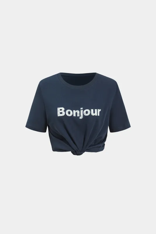 Brevprint kortærmet t-shirt sold by Micas