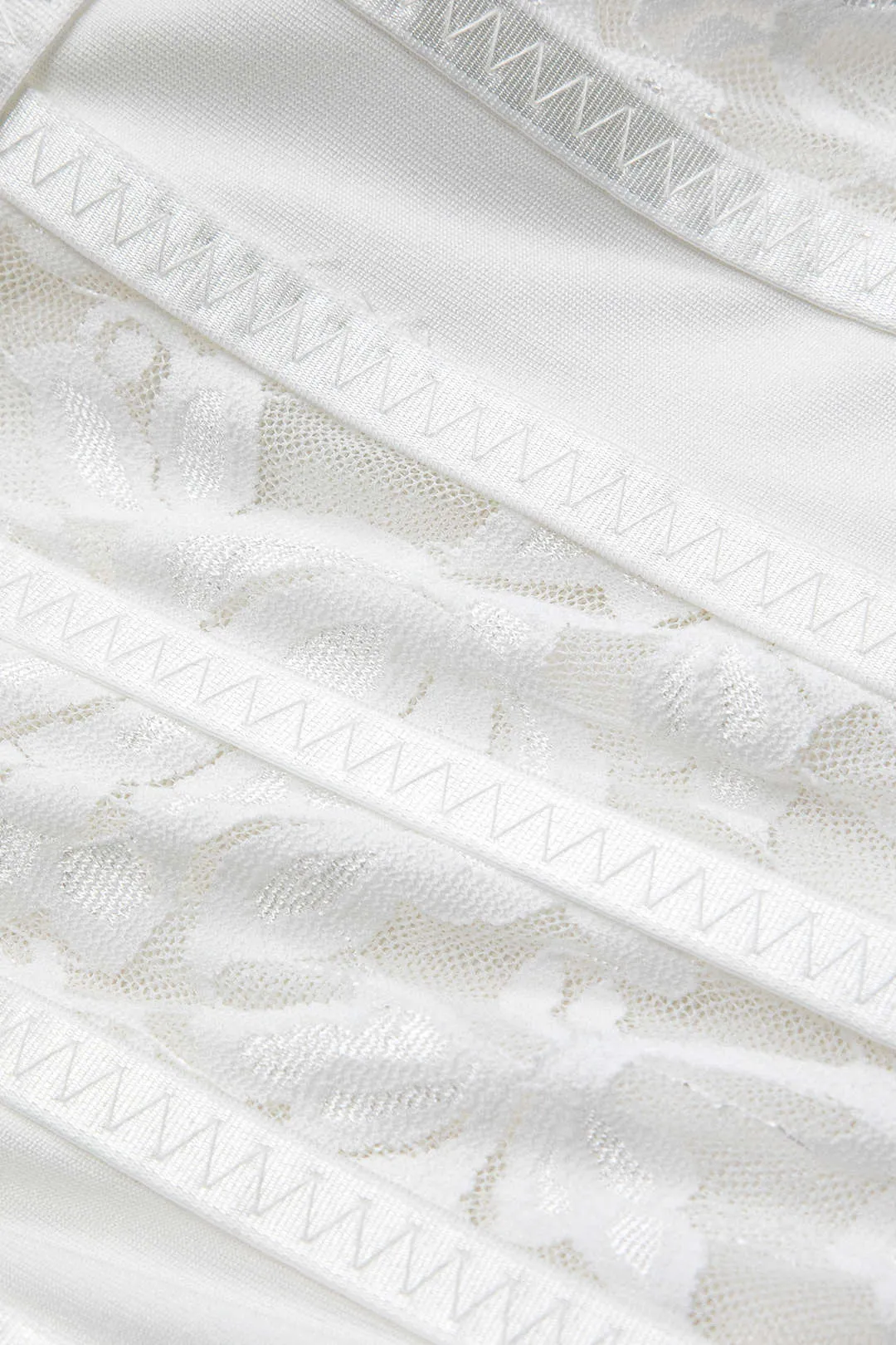 Mesh blonder broderi bustier korset slip lingerie bodysuit sold by Micas product image thumbnail 4