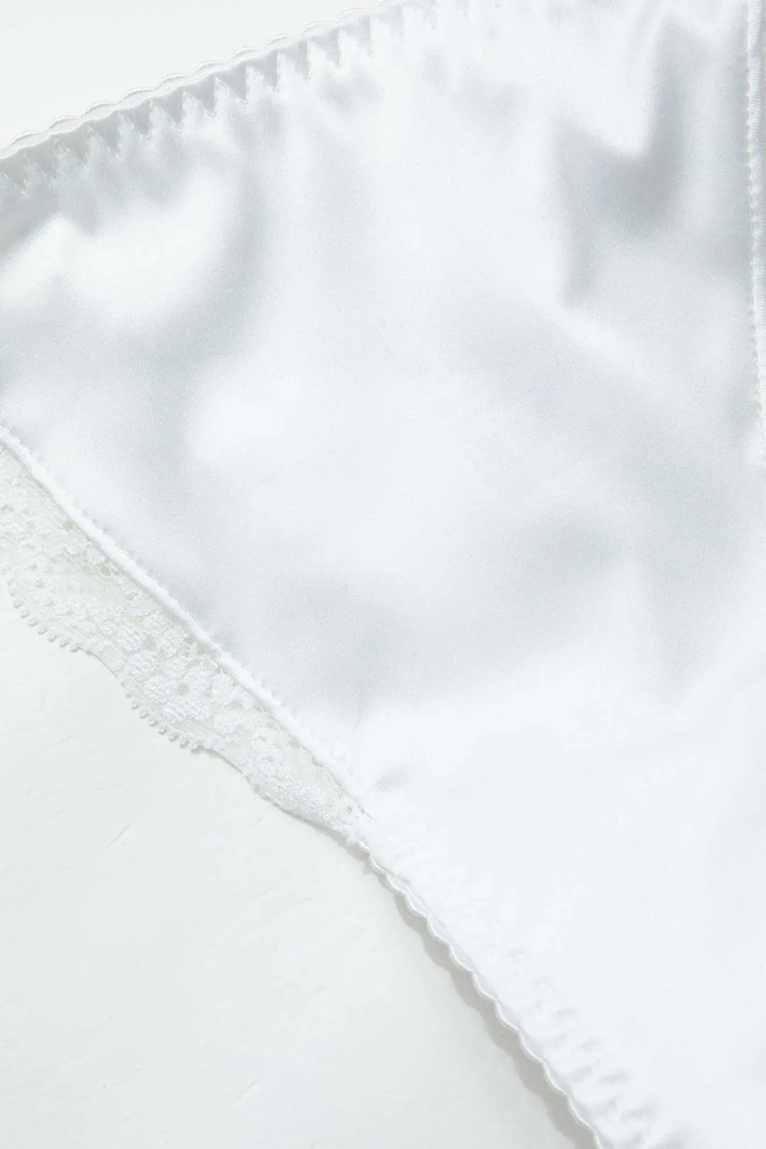 Satin blonder patchwork bustier todelt lingeri sold by Micas product image thumbnail 3