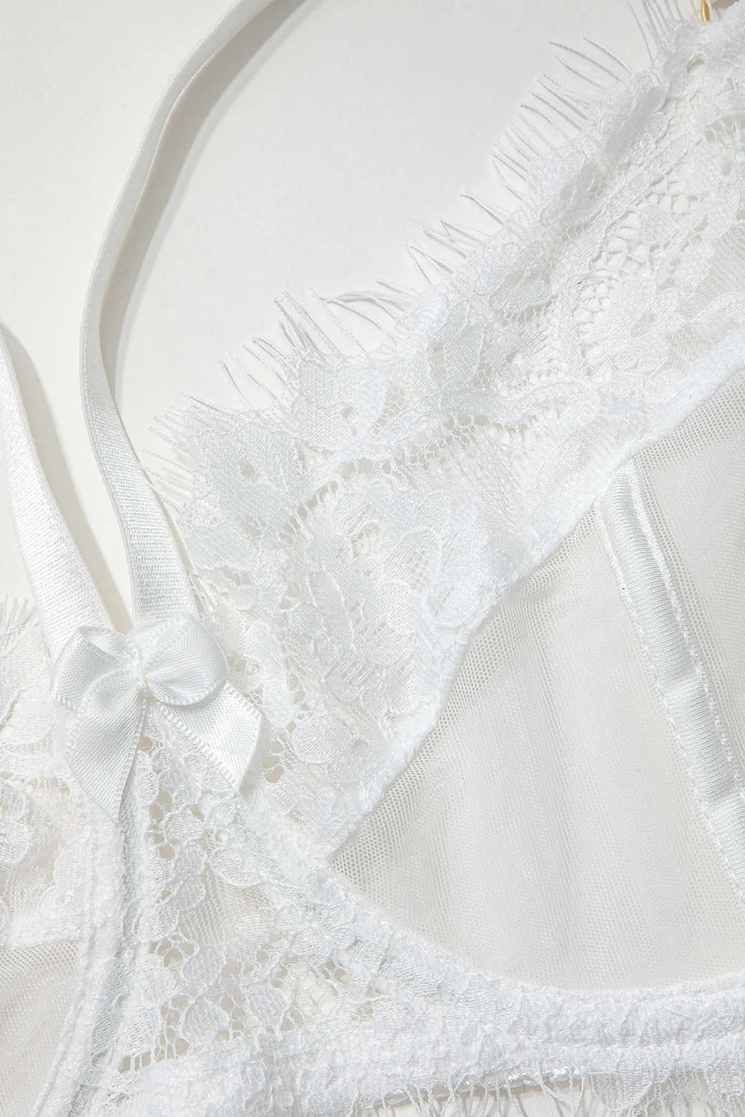 Blonder ren lingeri strømpebånd sæt sold by Micas product image thumbnail 4