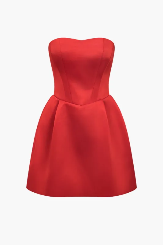 Satin lynlås rygfri stroppeløs mini kjole sold by Micas