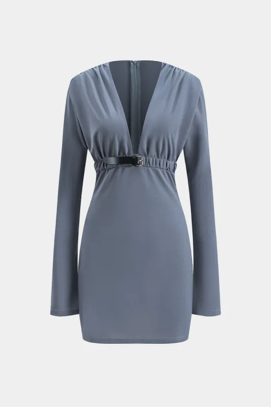 Ruched lynlås bæltet V-hals langærmet mini kjole sold by Micas