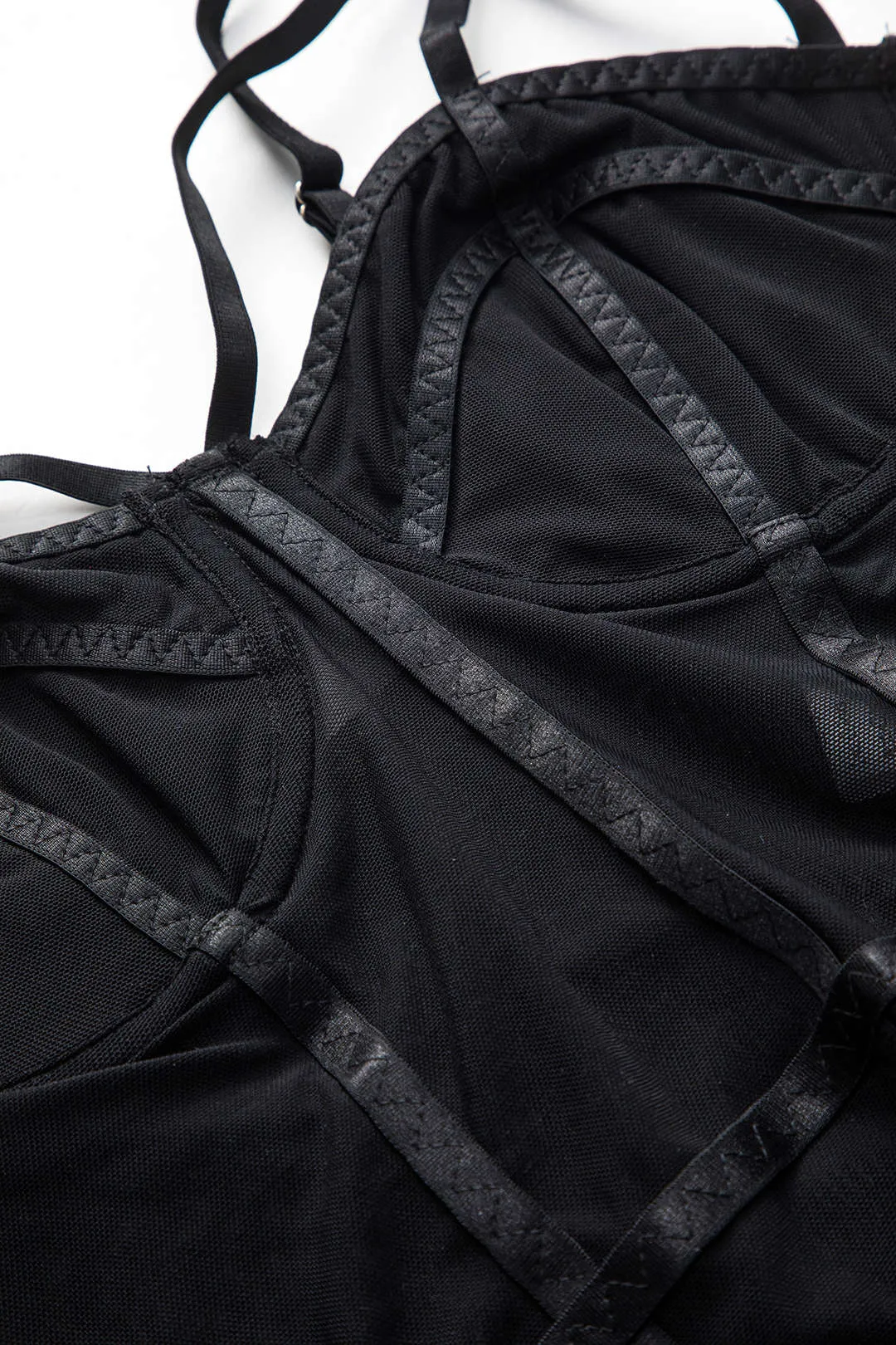 Mesh skåret ud bustier spalt bodysuit sold by Micas product image thumbnail 3