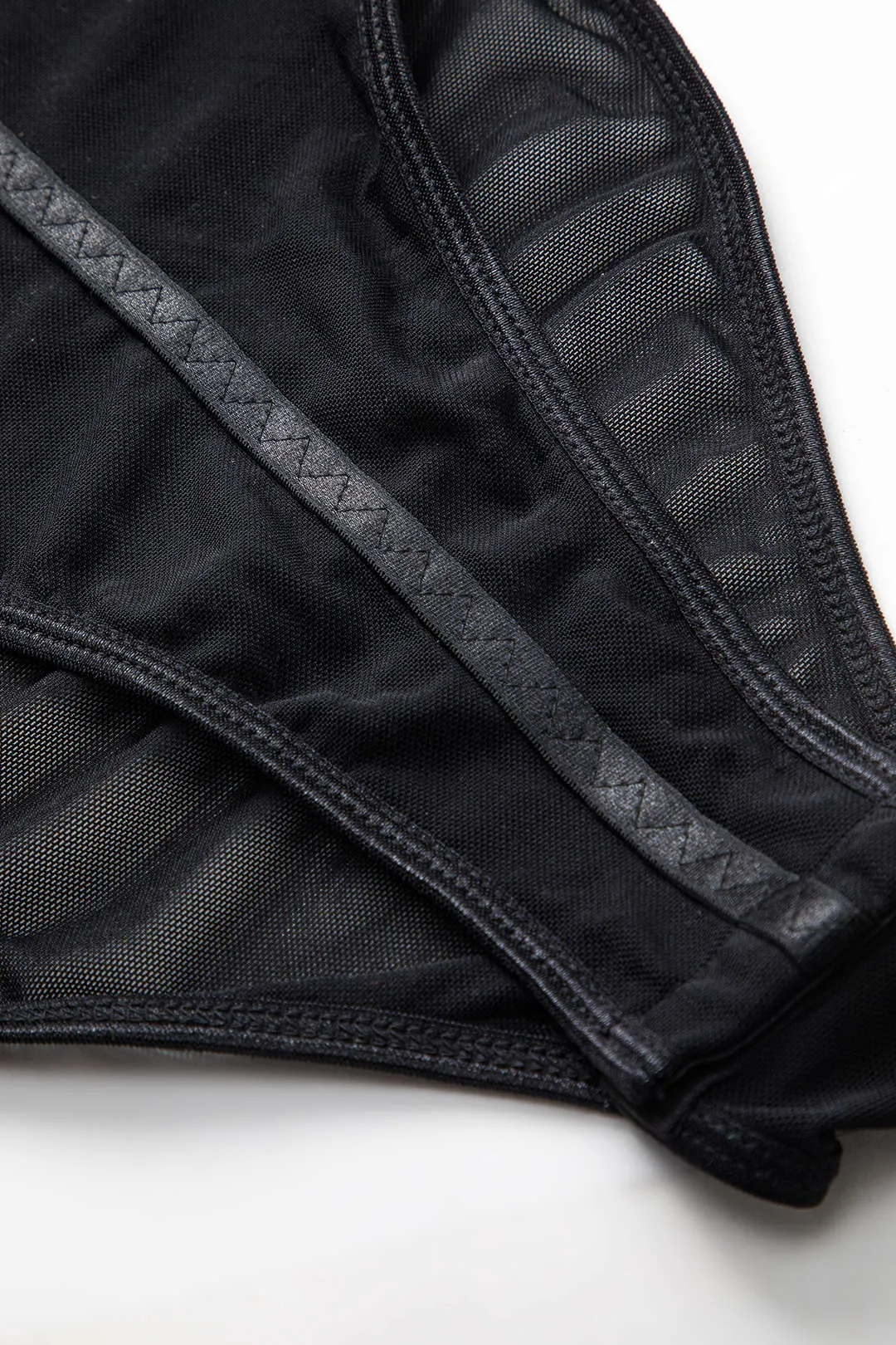 Mesh skåret ud bustier spalt bodysuit sold by Micas product image thumbnail 4