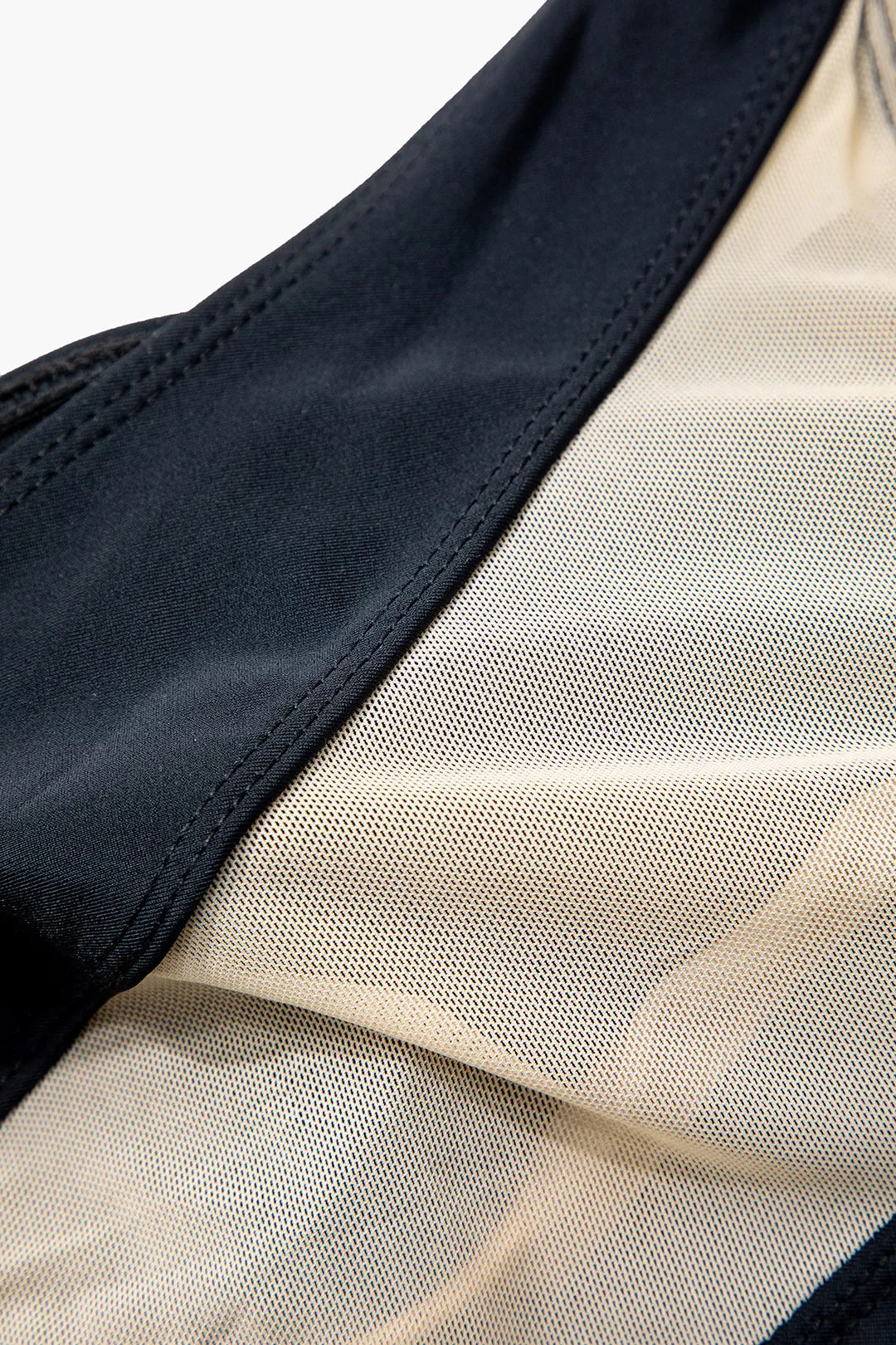 Kontrast Mesh Sheer Patchwork Asymmetry Bikini Set sold by Micas product image thumbnail 3