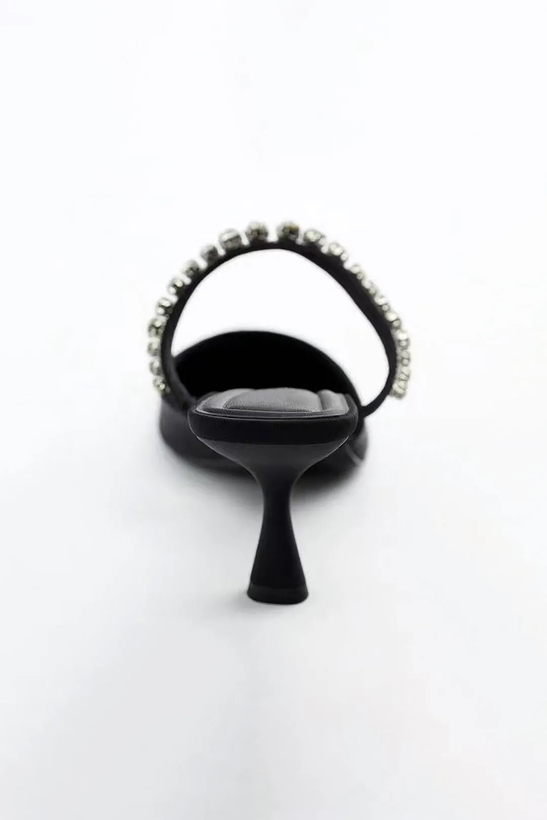 Rhinestone Pyntet spids-tå højhælede sandaler sold by Micas product image thumbnail 3