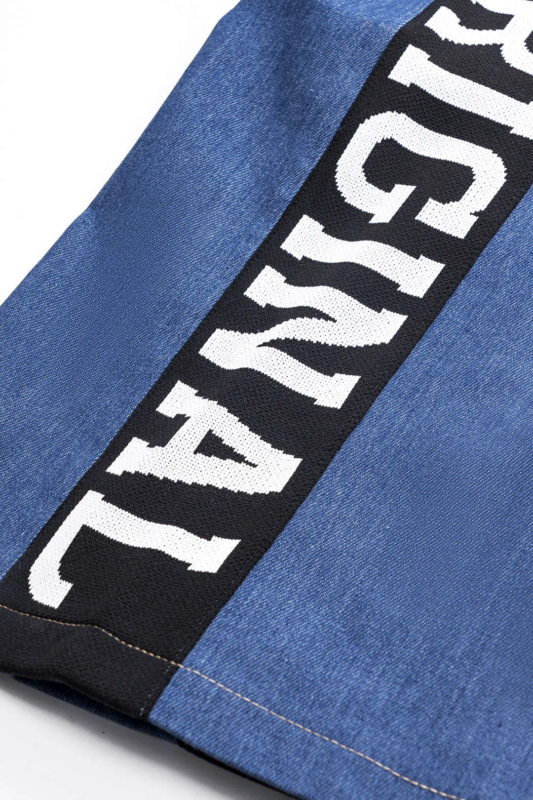 Brevprint denim plisseret slips foran patchwork brede ben bukser sold by Micas product image thumbnail 4