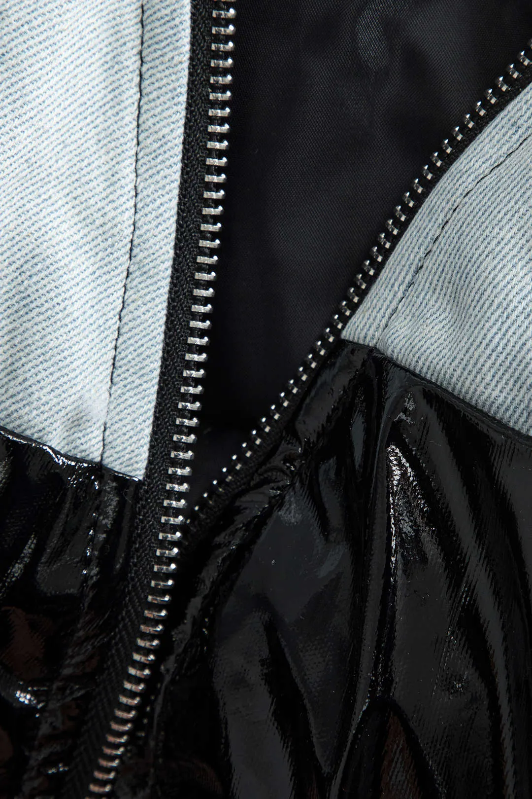 Denim faux læder ruched lynlås patchwork polstret langærmet jakke sold by Micas product image thumbnail 4