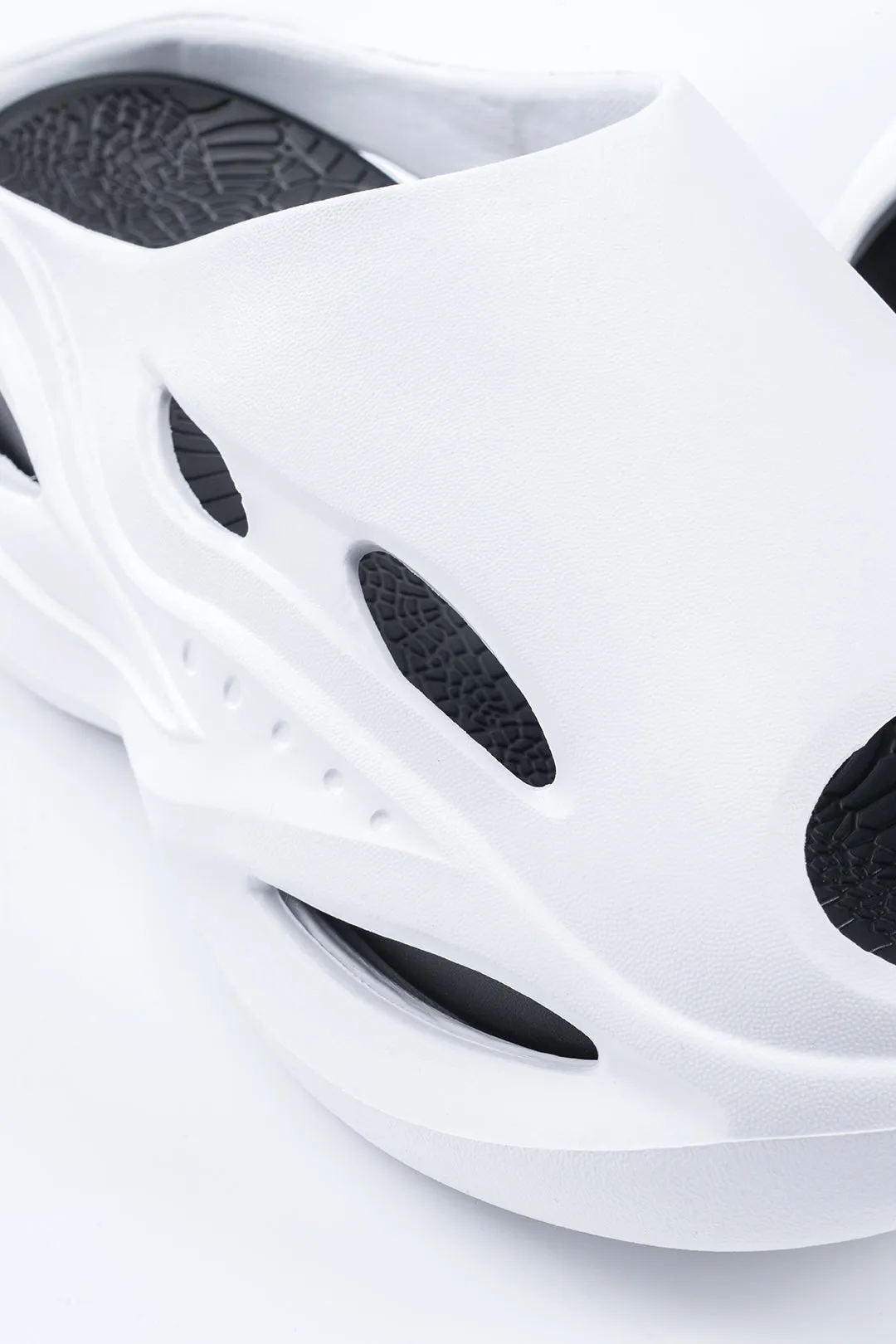 Kontrast plast udskåret hjemmesko sold by Micas product image thumbnail 4