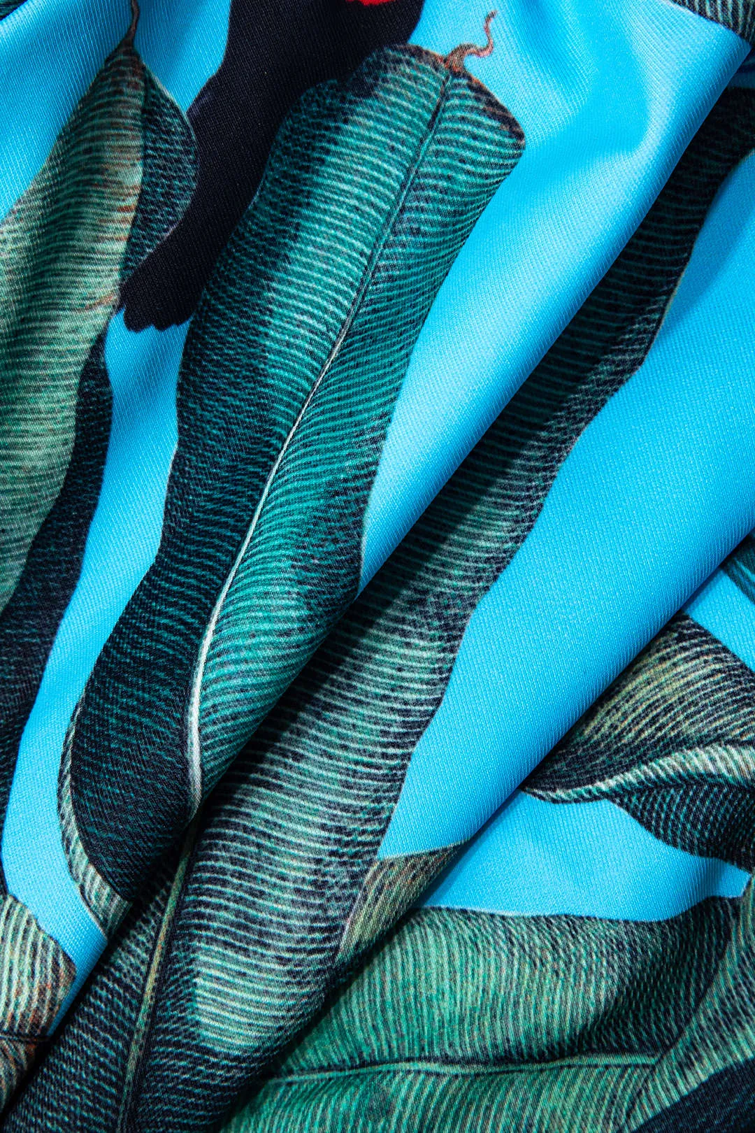 Bladprint udskåret bagløst twist knude i ét stykke badedragt sold by Micas product image thumbnail 3