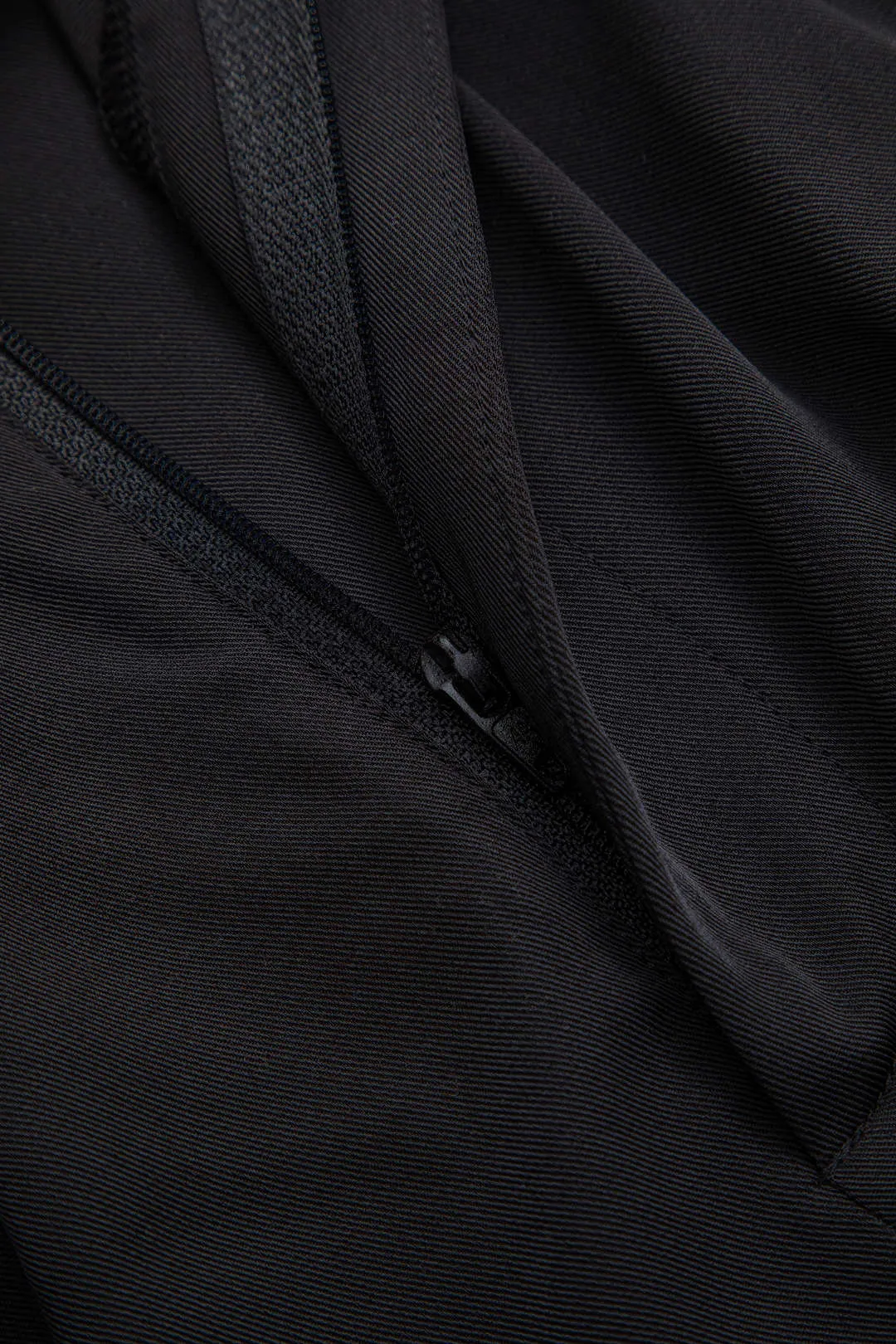 Plisserede lomme lynlås bukser sold by Micas product image thumbnail 5