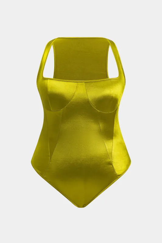Plus størrelse bustier tank bodysuit sold by Micas