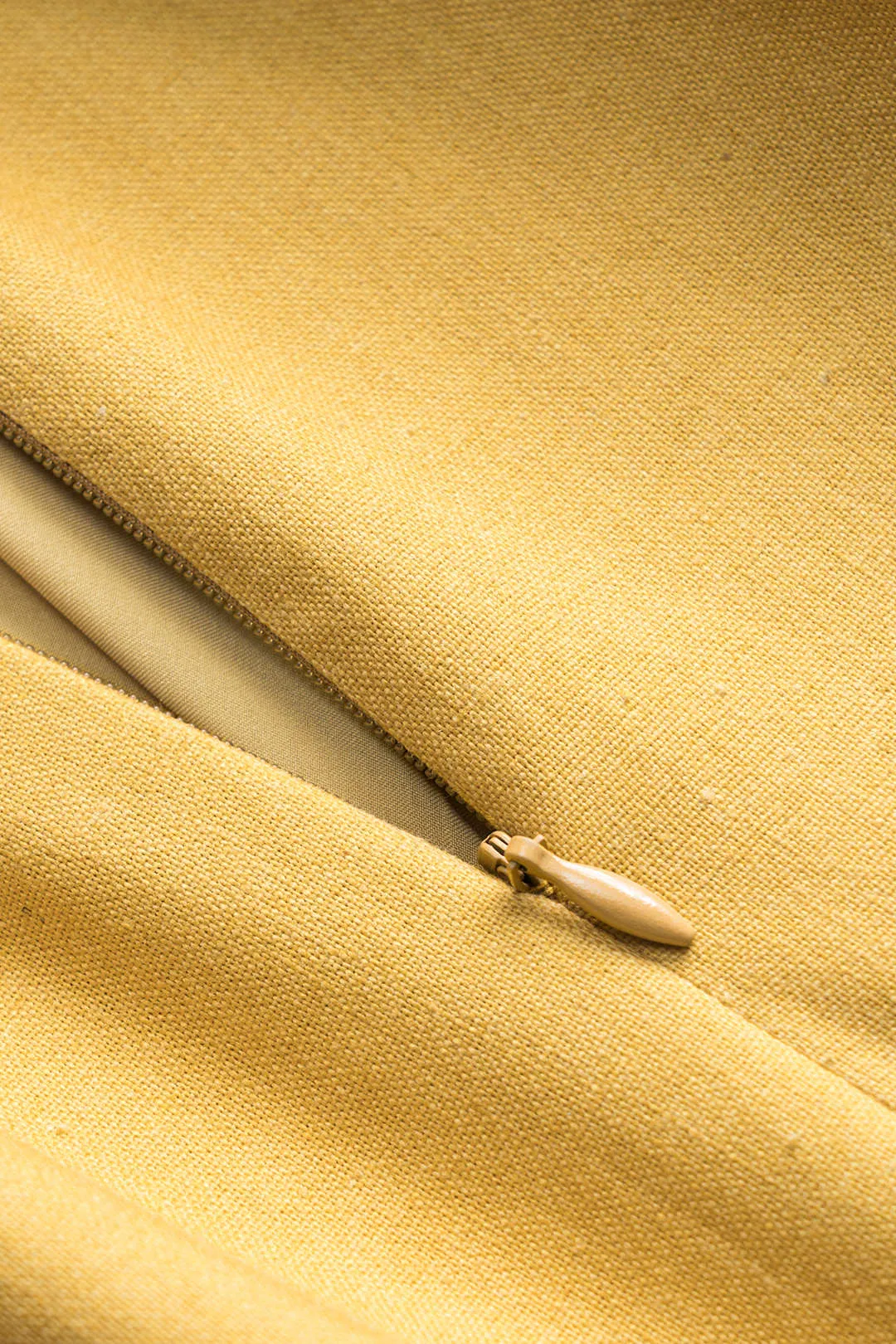 Ruched krydsede lynlås bindet bagløs mini kjole sold by Micas product image thumbnail 5