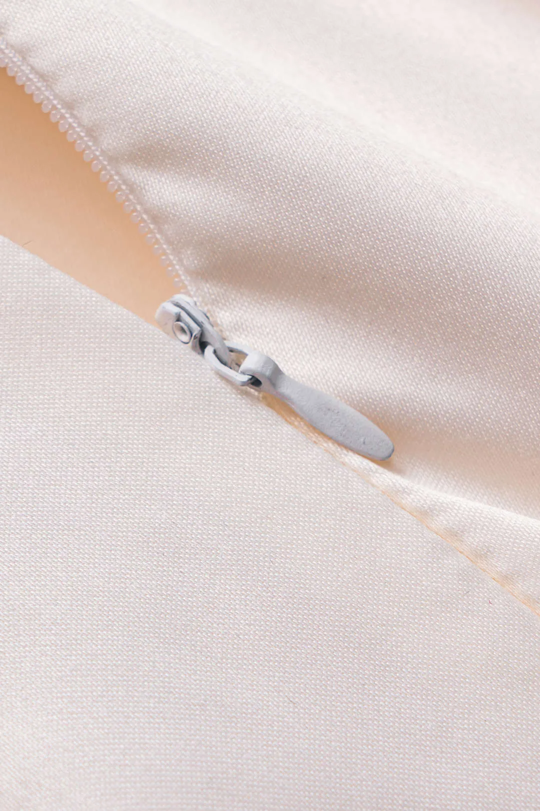 Bind lynlås tilbage bagfri glidning mini kjole sold by Micas product image thumbnail 4