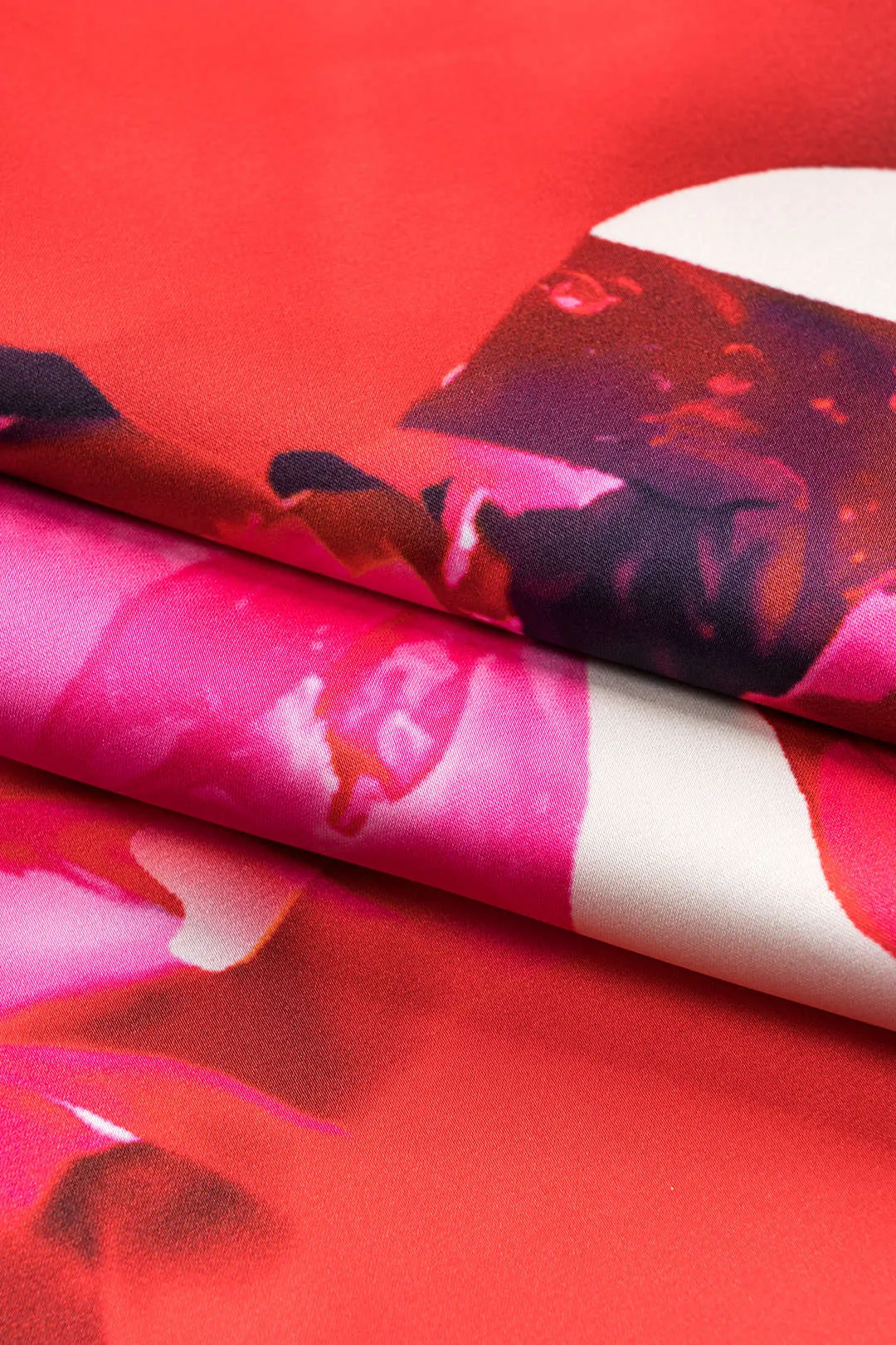 Blomsterprint satin stroppeløs midi -kjole sold by Micas product image thumbnail 3