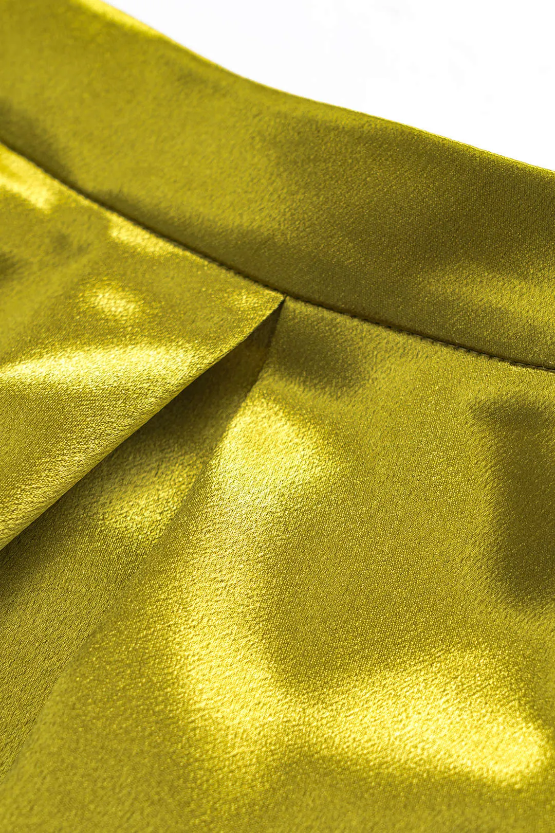 Satin plisseret lynlås shorts sold by Micas product image thumbnail 4