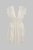 Chiffon Ruched slips foran rygfri mini kjole sold by Micas