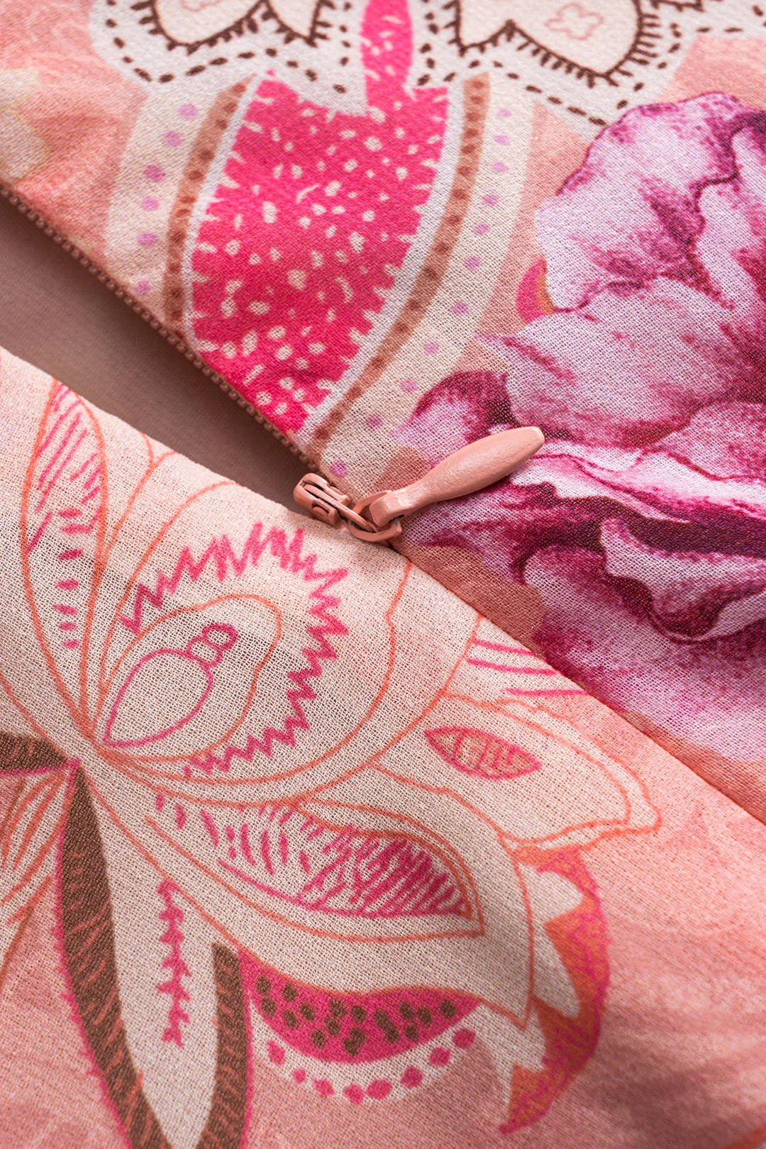 Retro Print Rackless Zipper Midi Dress sold by Micas product image thumbnail 5