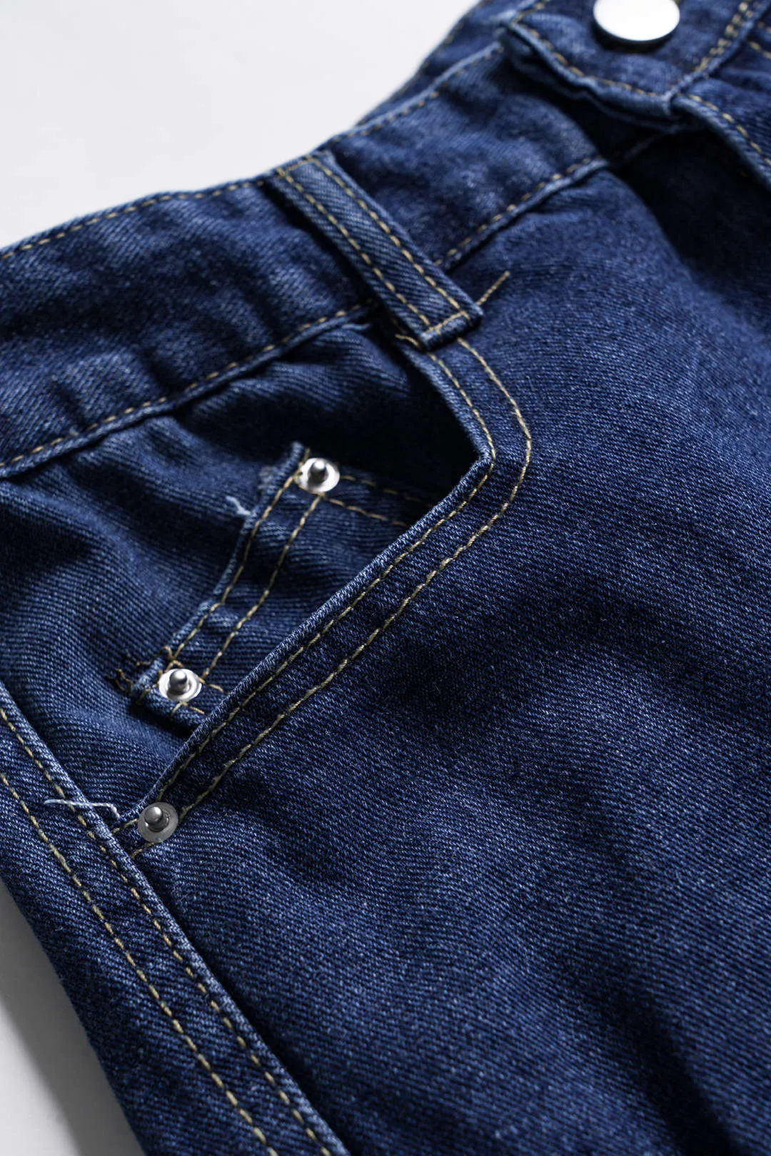 Denim broderi knap lomme brede ben tønde jeans sold by Micas product image thumbnail 3