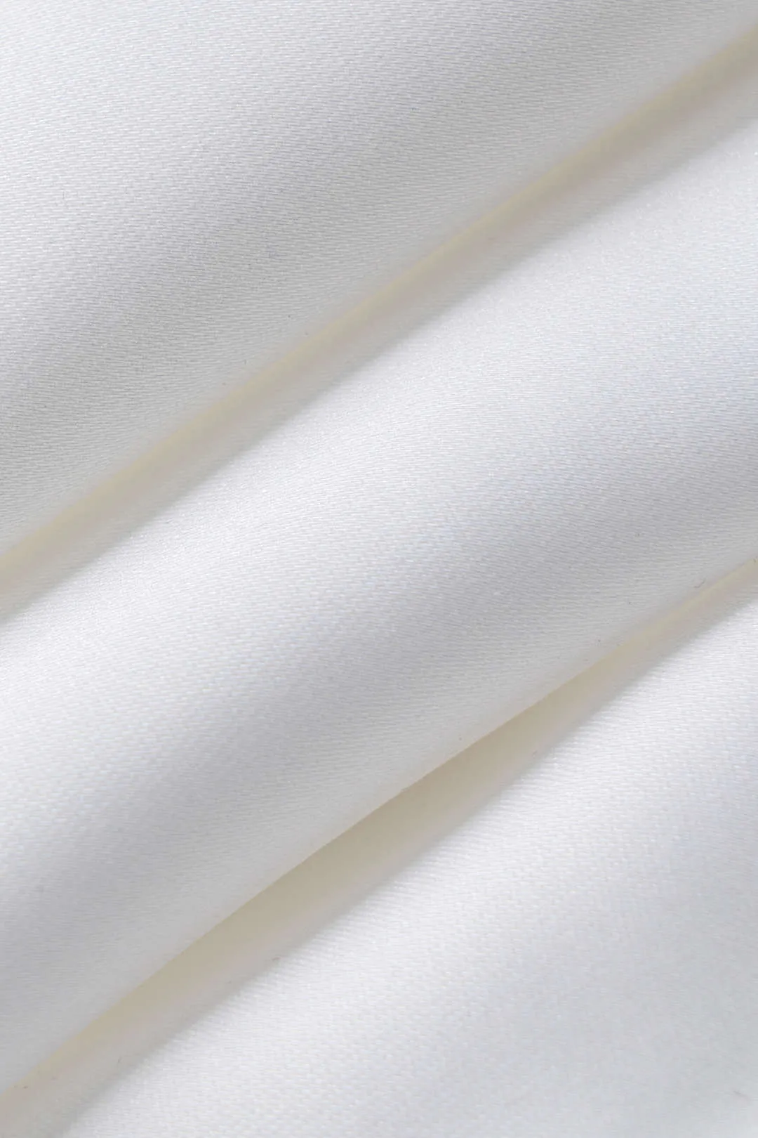 Satin lynlås spalte nederdel sold by Micas product image thumbnail 4