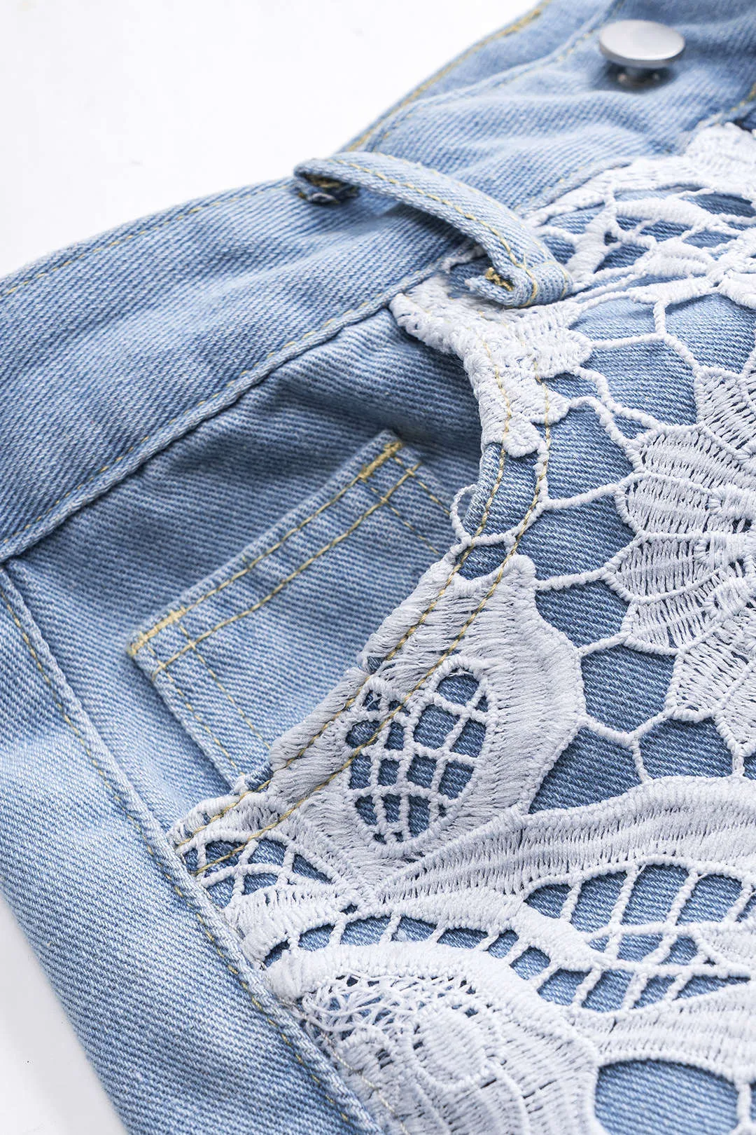 Denim broderi patchwork skåret lomme jeans sold by Micas product image thumbnail 3