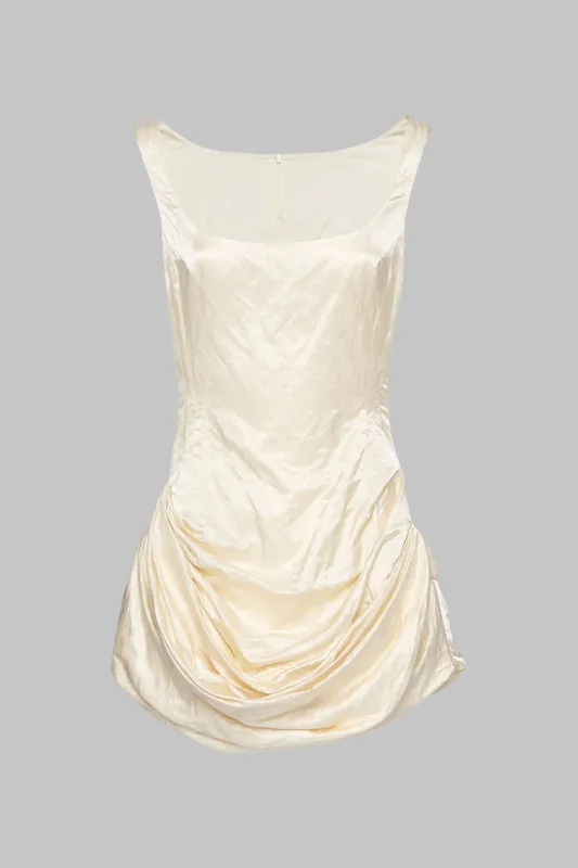 Satin ruched lynlås ærmeløs mini kjole sold by Micas