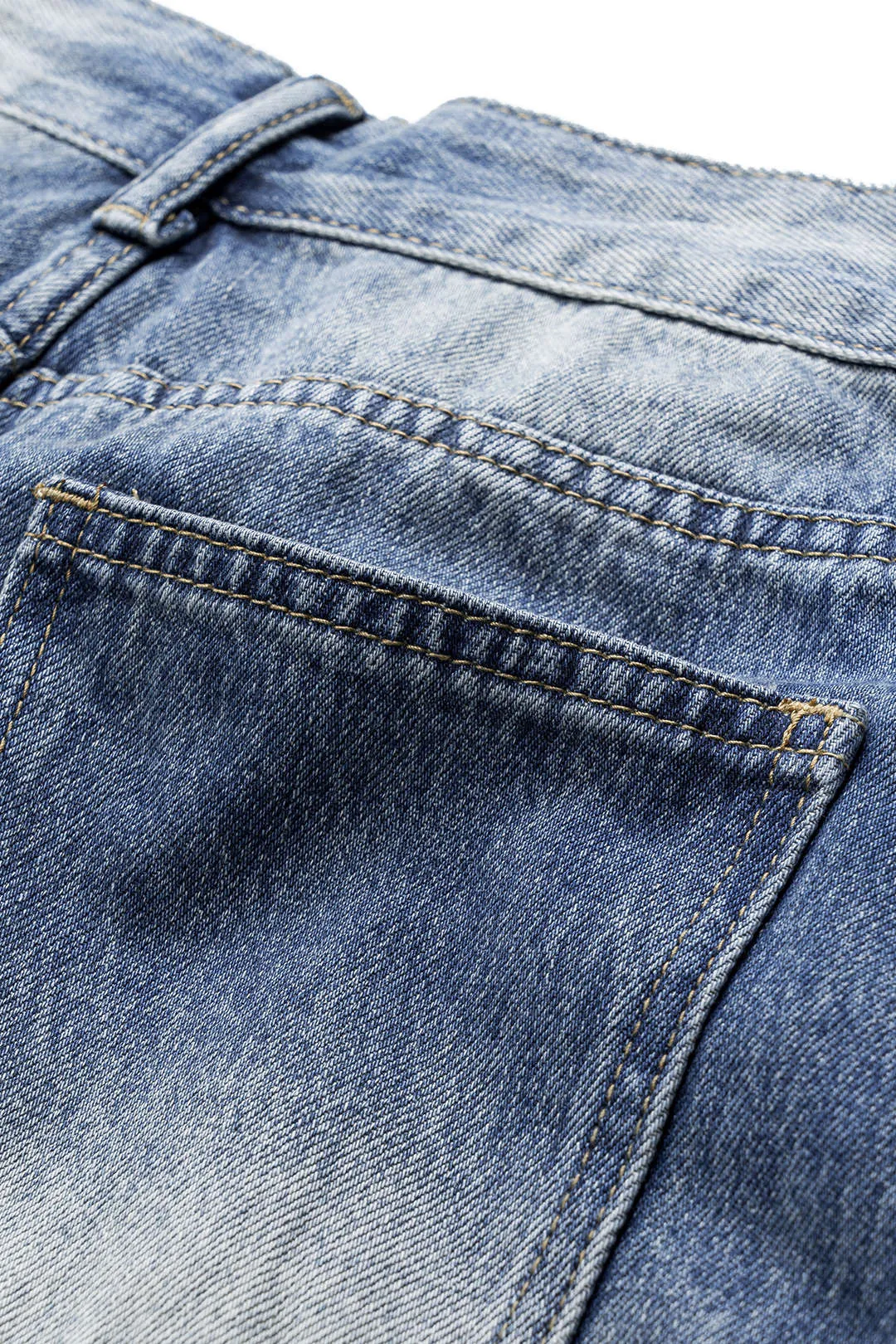 Falmede denim knap lomme brede ben jeans sold by Micas product image thumbnail 5