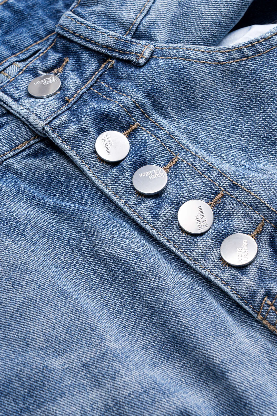 Denim knap lomme brede ben jeans sold by Micas product image thumbnail 3