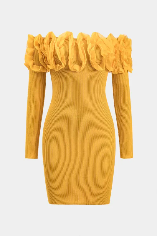 Strik ruffle off skulder langærmet kjole sold by Micas