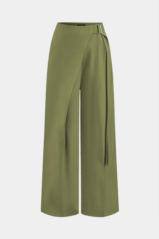 Metalliske lommebrede benbukser sold by Micas