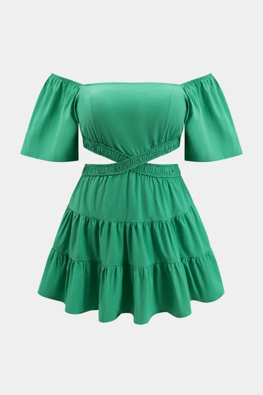 Plusstørrelse Ruched Off Shoulder Cut Out Short Sleeveve Mini Dress sold by Micas